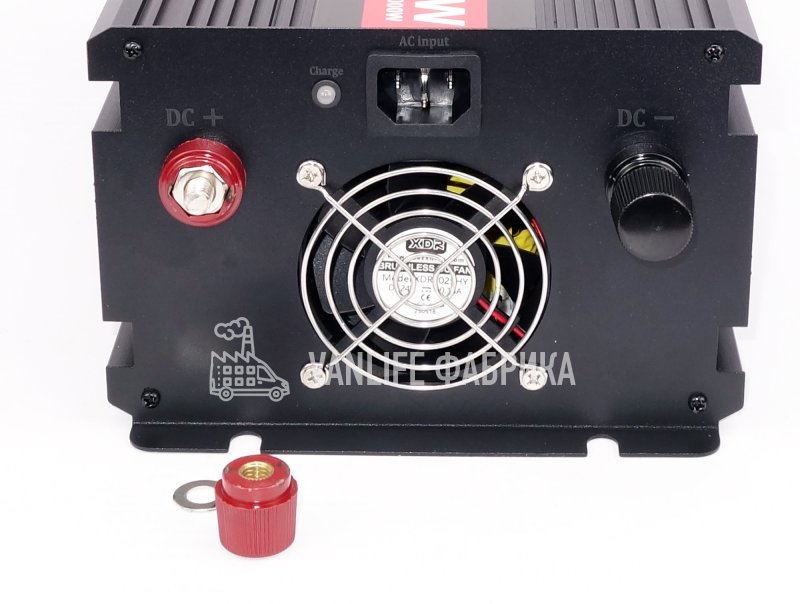 Инвертор Meind ИБП с ЗУ 24В 2000Вт