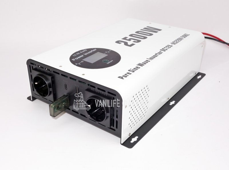 Инвертор Meind 12В 2500Вт